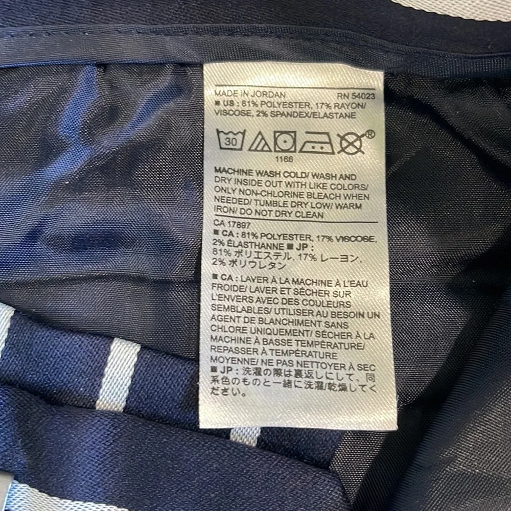 Banana Republic High Waisted Cropping Wide Led Pants - Picture 9 of 9